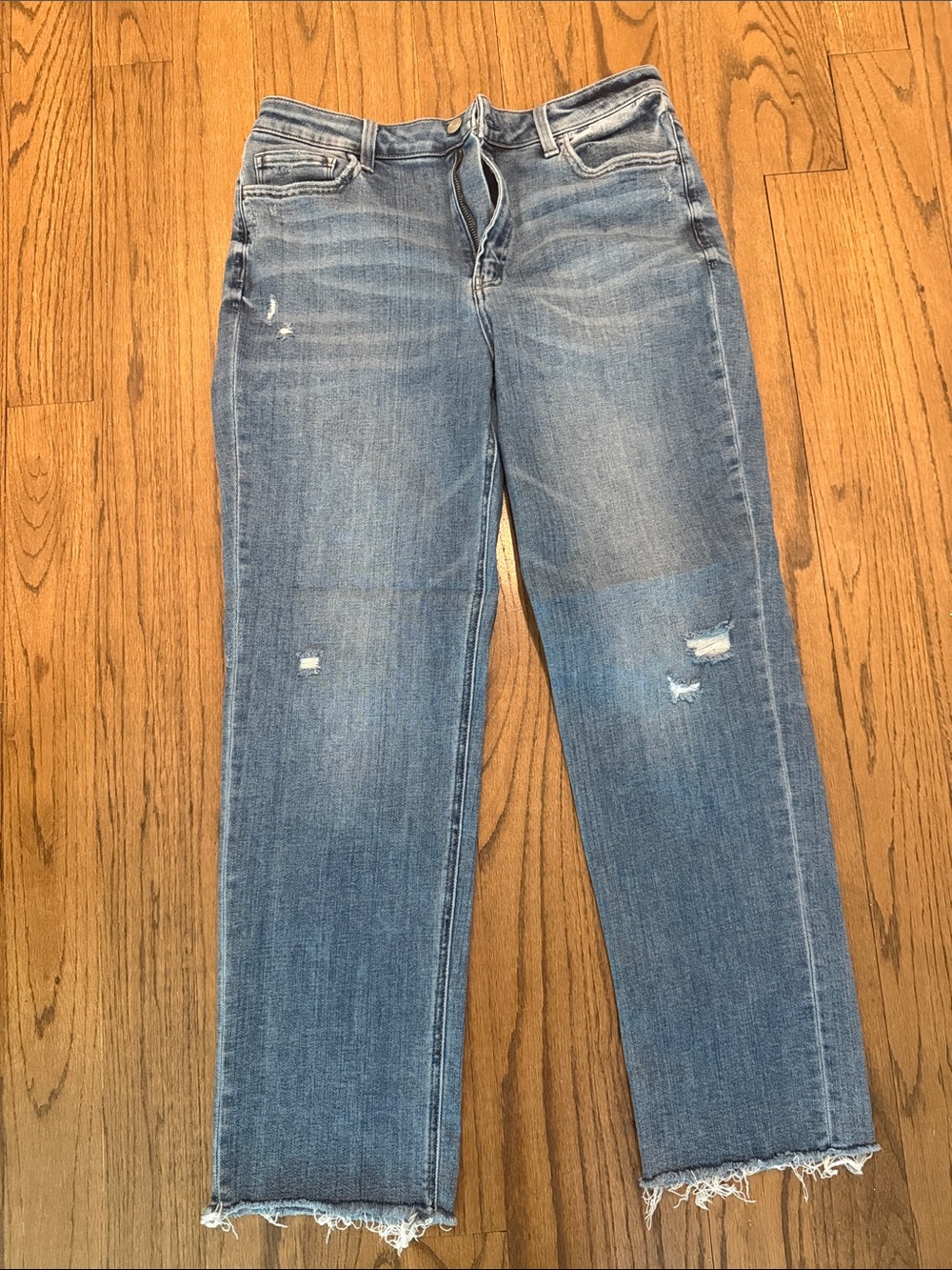 Women’s Light Blue Distressed Straight-Leg Boyfriend Jeans